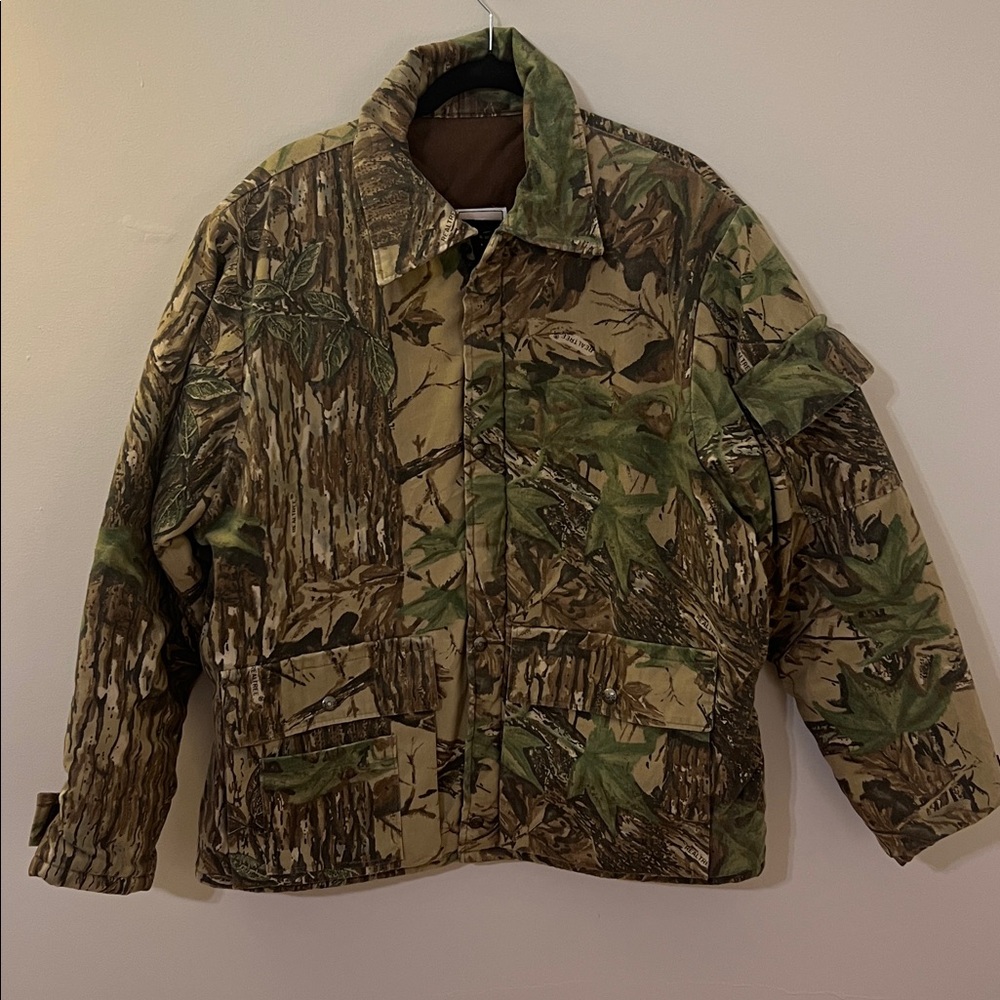 Vintage Camouflage insulated hunting Jacket size Large